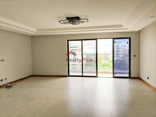 4 Bed Apartment with En Suite in Kilimani image 3