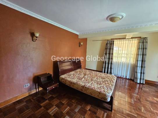 5 Bed House with En Suite at Nairobi image 18