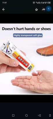 Shoe glue image 3