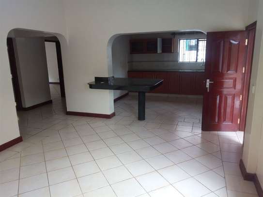 2 bedroom apartment for rent in Rhapta Road image 1
