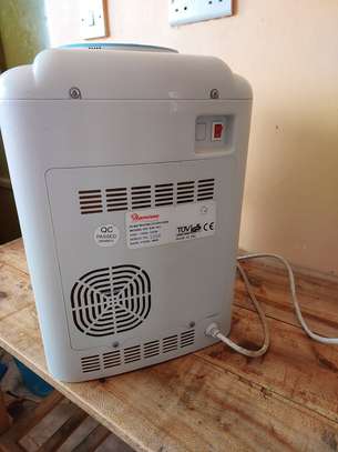 Water Dispenser image 2