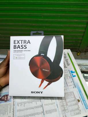 Sony  wired headphones image 1