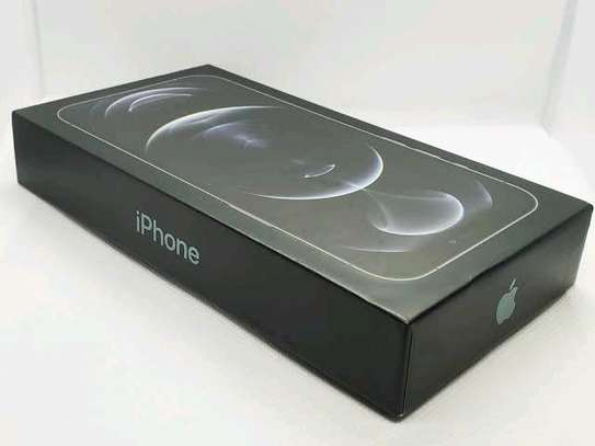 iphone 12 64gb New sealed, shop offer with Delivery image 1