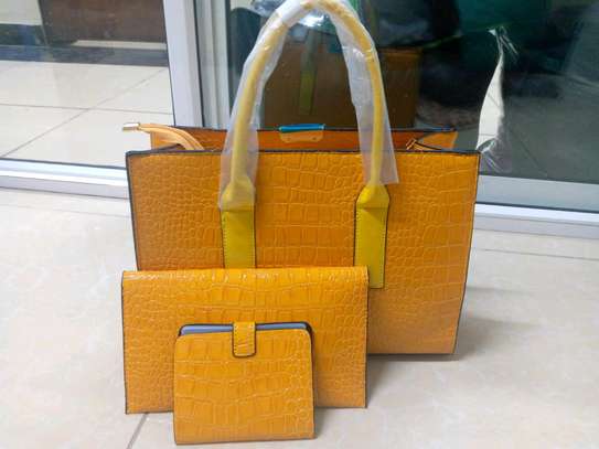 Mustard yellow handbags 3 in 1 image 3