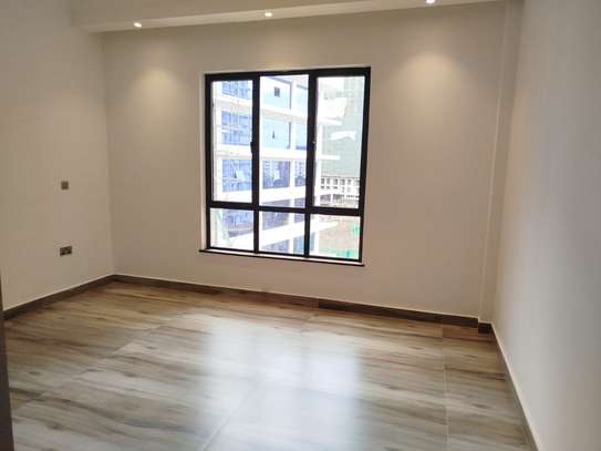 2 Bed Apartment with En Suite in Brookside image 7