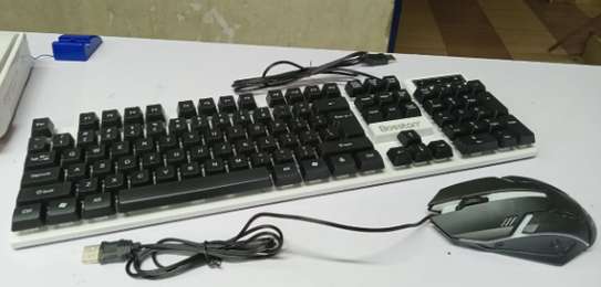 Bosston Wireless Keyboard And Mouse 8310. image 1