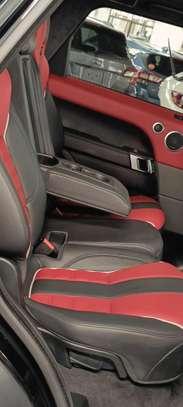 Range Rover sport SVR Black 2018 image 6