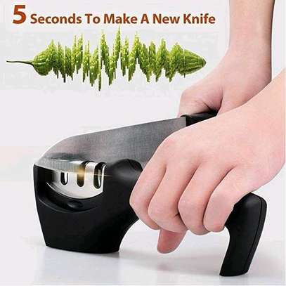 knife sharpener image 1