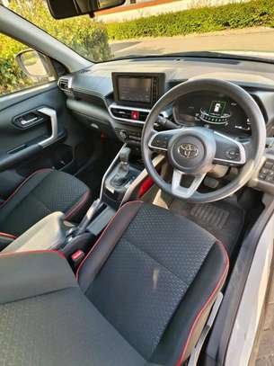 Toyota Raize image 3