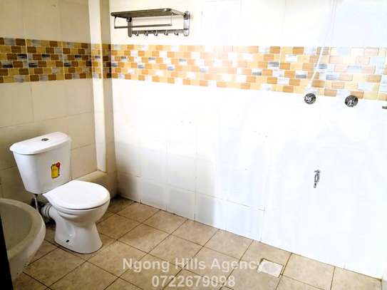 4 Bed House with En Suite in Ngong image 11