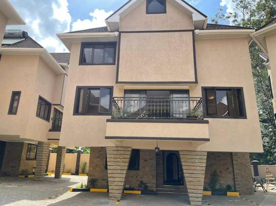 5 Bed Townhouse with Garage in Lavington image 1