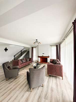 4 Bed Apartment with En Suite in Runda image 13
