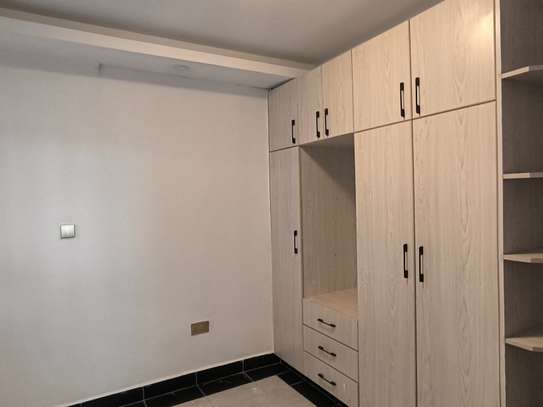 7 Bed Townhouse with En Suite at Kenyatta Road image 8