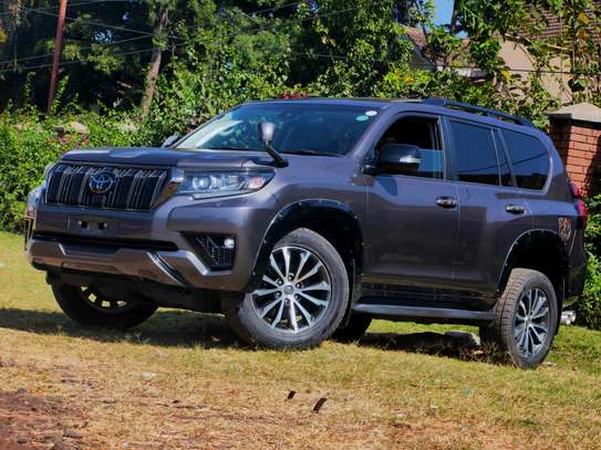 2020 TOYOTA LANDCRUISER PRADO 3DA-GDJ150. GUN METAL image 1