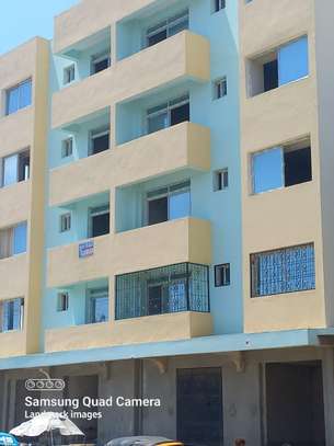 Serviced 3 Bed Apartment with En Suite in Bamburi image 3