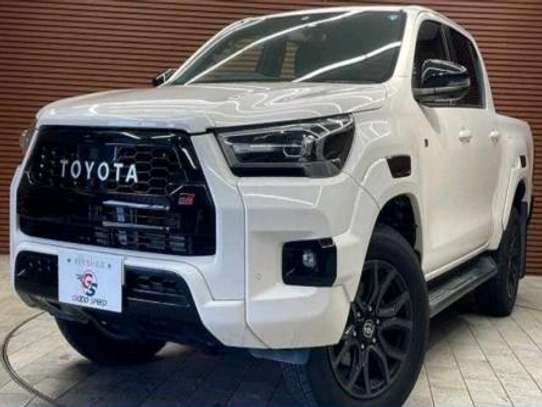 2021 Toyota Hilux double cab image 7