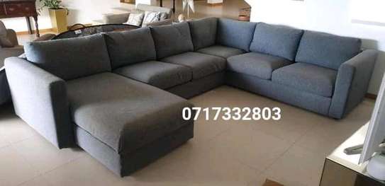 8 seater U-shape image 1