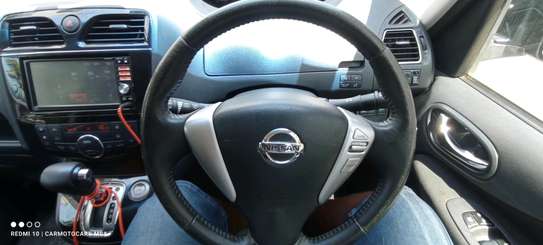 Nissan Serena image 8