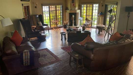 5 Bed Villa with En Suite in Kitisuru image 3