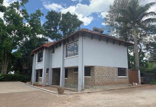 5 bedroom townhouse for rent in Nyari image 5