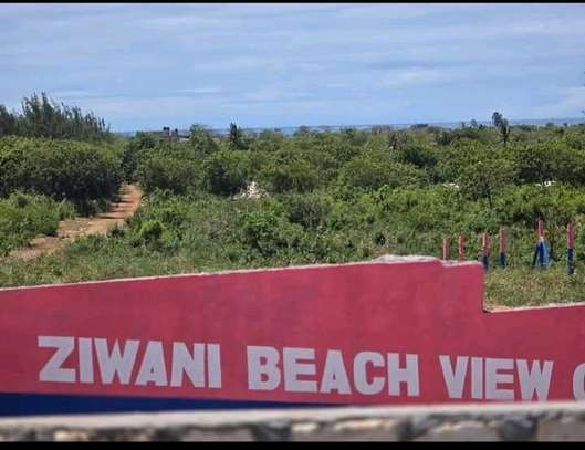 Beach plots image 2