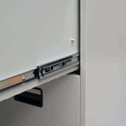 Office Cabinet : 3- Drawer  Lateral Filing Cabinet image 5