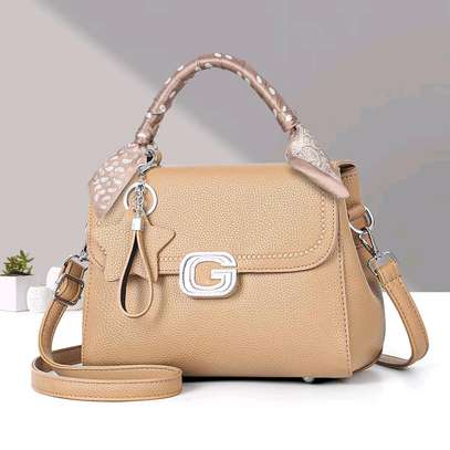 SLING BAGS LADIES HANDBAGS BEST PRICE ONLINE image 5