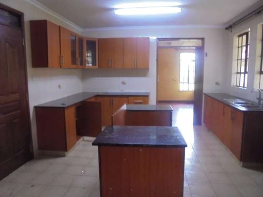 5 Bed House with En Suite at Off Ruaka Rd image 12