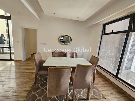 3 Bed Apartment with En Suite in Riverside image 7