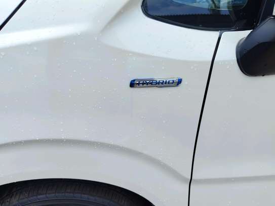 Suzuki Wagor stingly white 2018 image 3
