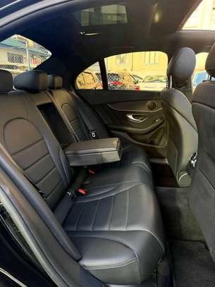 Mercedes Benz AMG C200 2000cc image 6