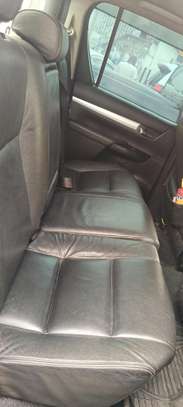 Toyota Hilux Double cabin Silver 2016 Used image 8