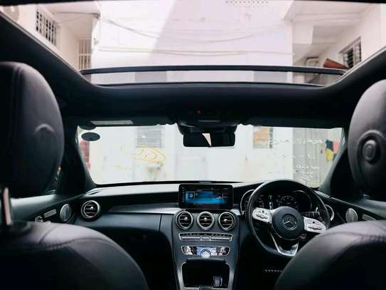MERCEDES BENZ C200 EQ BOOST SUNROOF 2020MODEL image 4