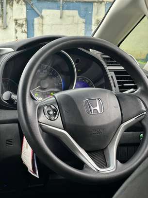 HONDA FIT NORMAL 2013MODEL 1300CC FULLY LOADED image 9