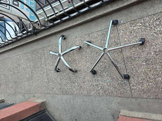 Office chair repair image 3