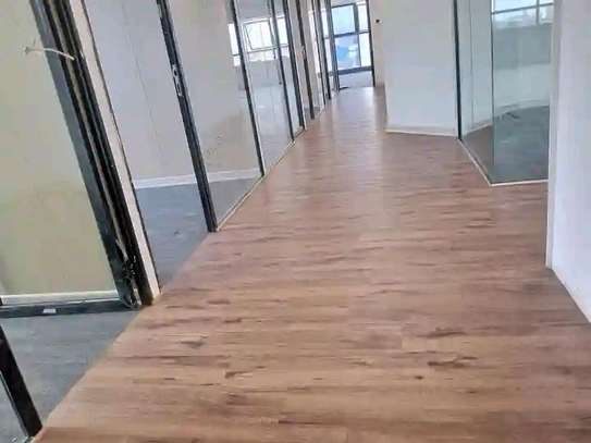 Click lock SPC flooring image 4