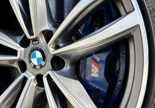 BMW 6 SERIES image 6