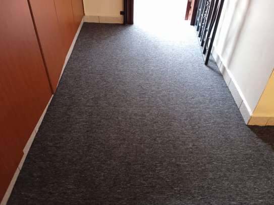 END TO END FITTED CARPET image 1