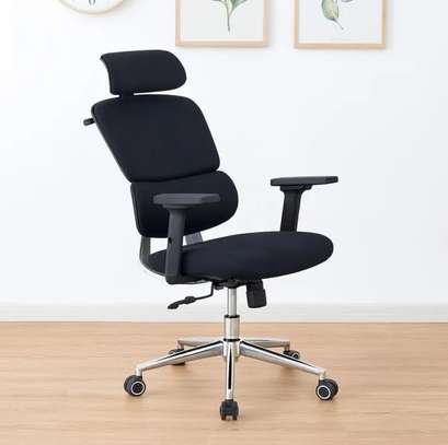 Premium Rolling Executive Office Chair image 5
