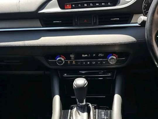 Mazda Atenza 2018 image 2