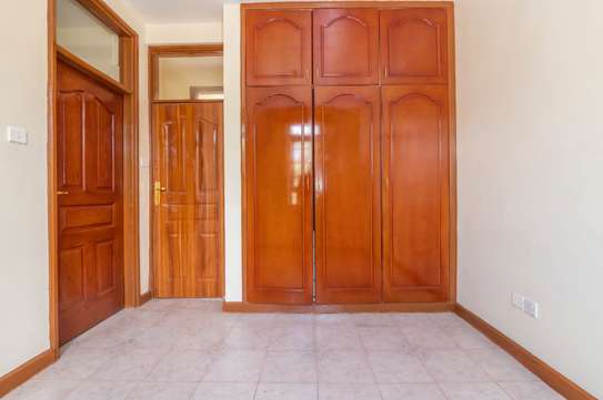 3 Bed Apartment with En Suite in Langata image 21