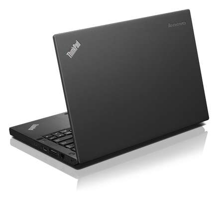 Lenovo ThinkPad X260  (12.5") 8 GB DDR4-SDRAM 256 GB ssd image 3