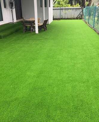 PRETTY ARTIFICIAL GRASS CARPET image 3