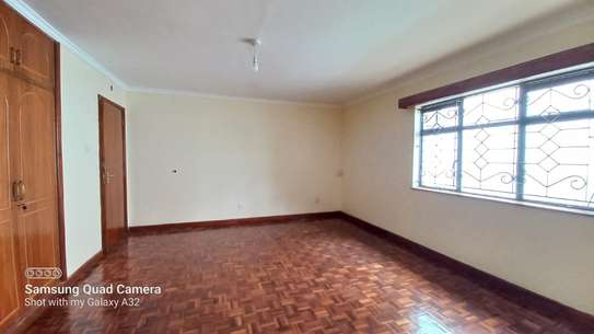 4 bedroom townhouse for rent in Brookside image 10