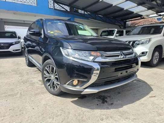 Mitsubishi Outlander 2016 image 2