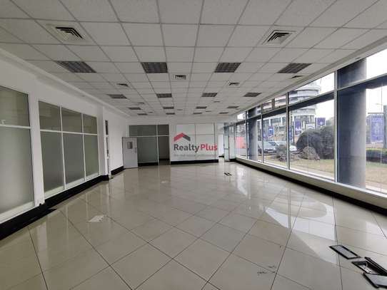 3,549 ft² Commercial Property with Lift in Westlands Area image 2