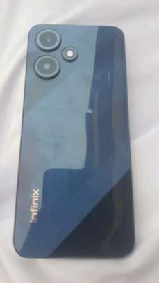 Infinix Hot 30 in perfect condition image 2