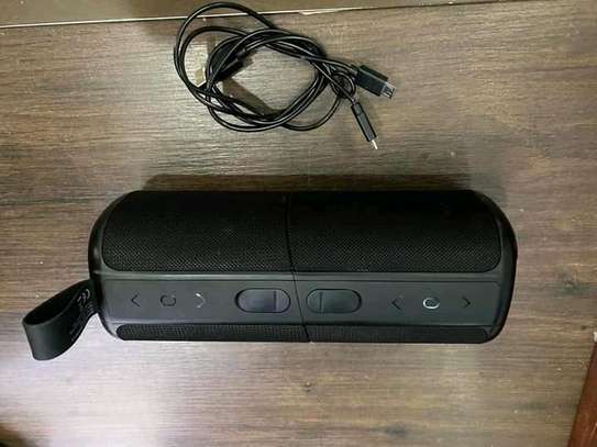 Kove commuter 2.0  bluetooth speaker  ..water resistant image 2