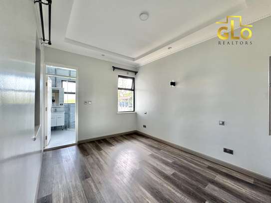 4 Bed Townhouse with En Suite at Muthaiga North image 18