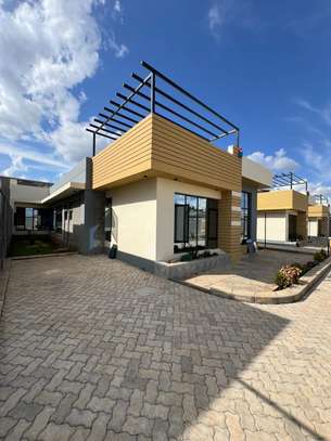 3 Bed House with En Suite at Near Spur Mall image 24